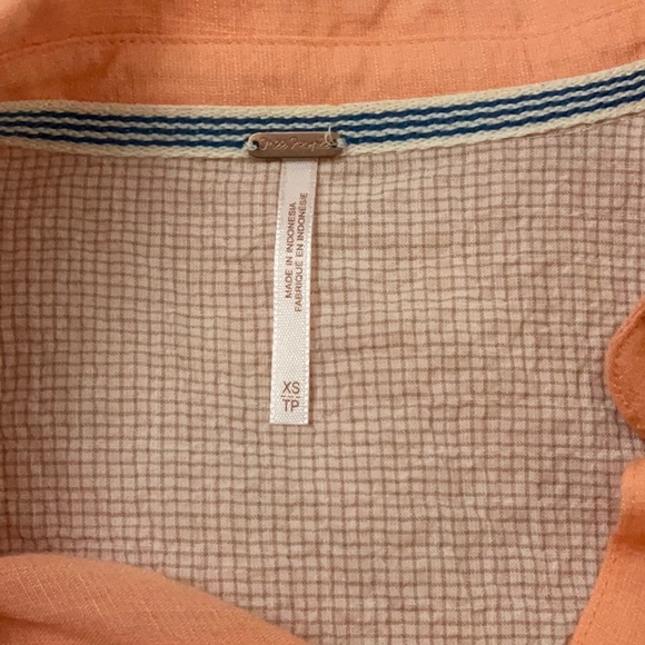 Free People Women’s Sheer High Low Button Down - Picture 9 of 12